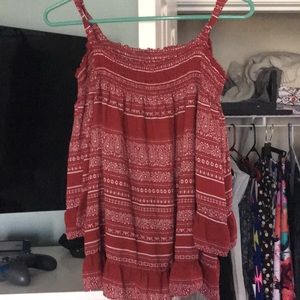 Cold shoulder top